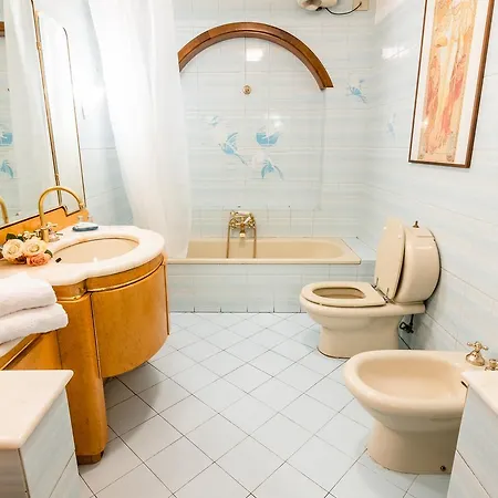 Romeo Apartment *