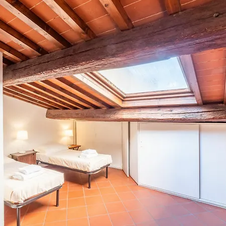 Romeo Apartment *
