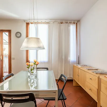 Apartment Romeo